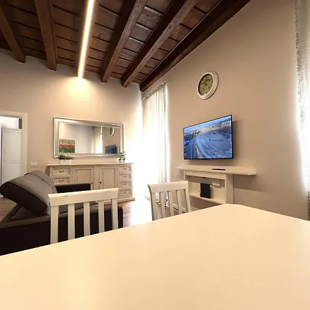 Arena Interno 5 Daire Verona