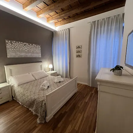 Apartment Arena Interno 5