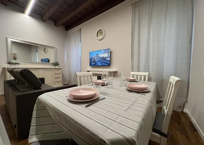 Arena Interno 5 Apartamento *