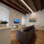 شقة Arena Interno 5 *