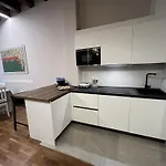 Arena Interno 5 شقة *